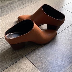 Dolce Vita Rita Mules in brown